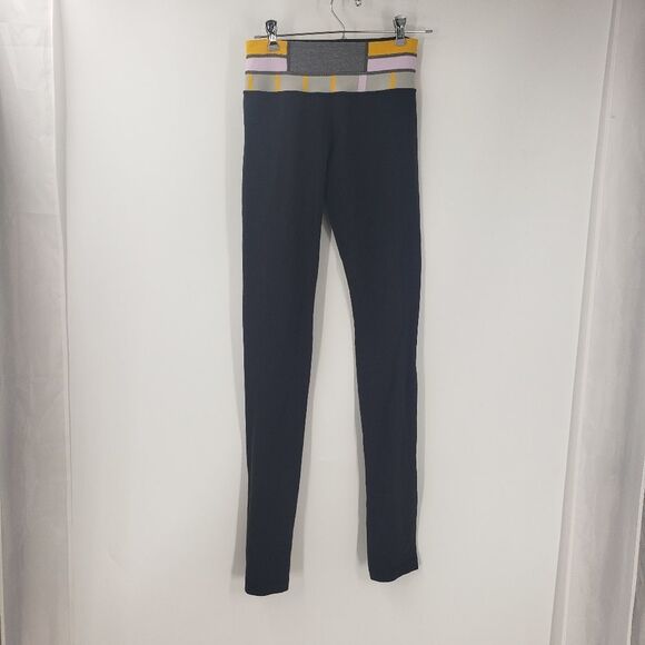 LULULEMON womens 2 black reverse groove reversible leggings - Picture 1 of 5